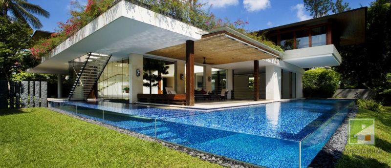 Typowe i indywidualne projekty domów z basenem: niuanse wyboru