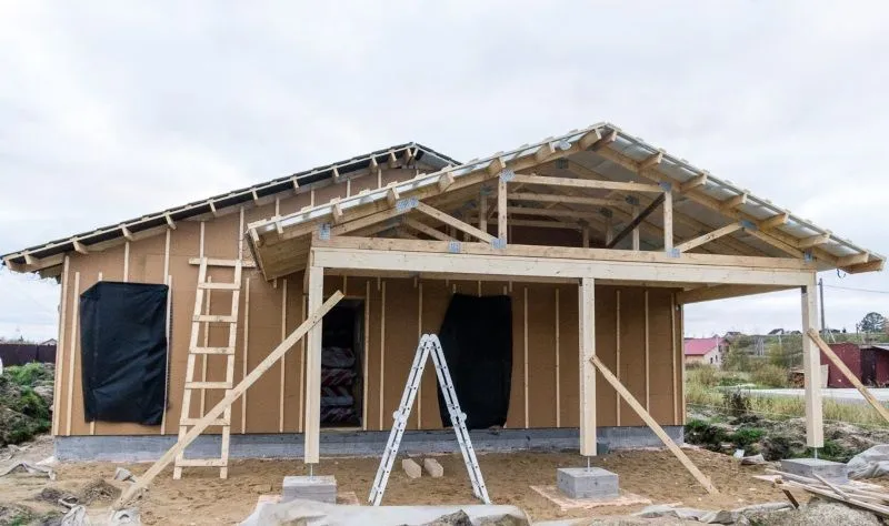 Okładzina ścian zewnętrznych projektu domu w stylu skandynawskim