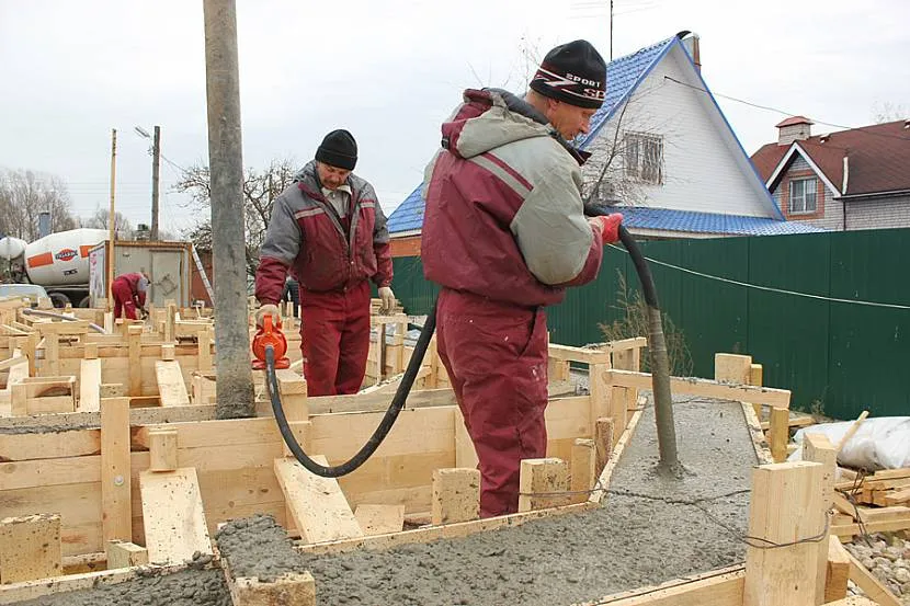 Zagęszczanie wibracyjne betonu