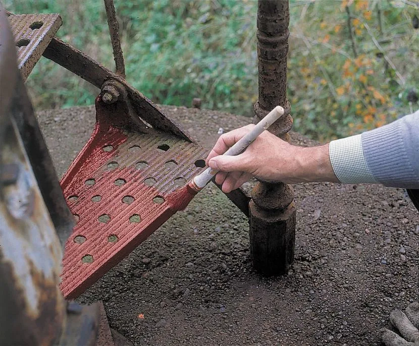 Farby zawierające dodatki antykorozyjne chronią wyroby metalowe przed zniszczeniem, nadają im atrakcyjności wizualnej