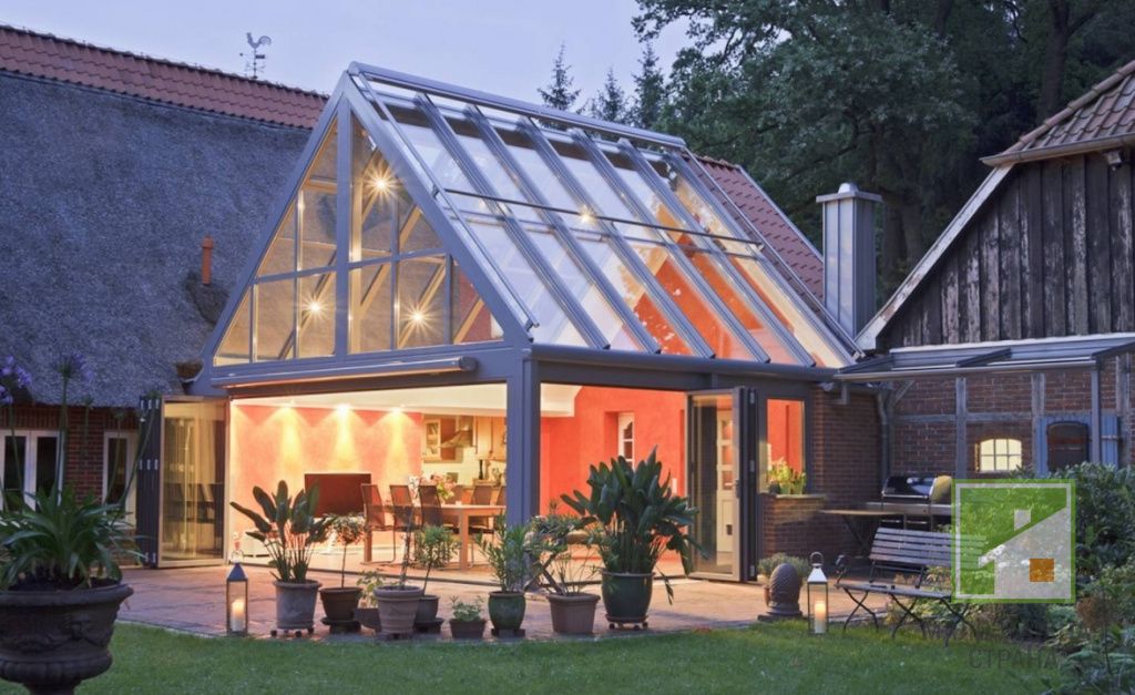 Скляний дах будинку, особливості пристрою, матеріали та технологія