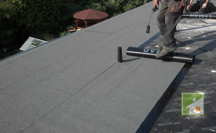 Przykryj dach filcem dachowym: jaki to materiał, analogi, zalety, stylizacja