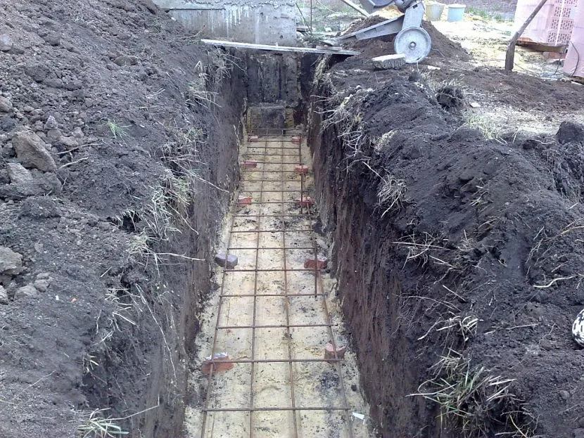 Trenching z poduszką i wzmocnieniem dolnej warstwy