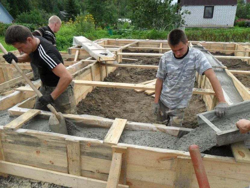 Wypełnianie podkładu pod pasek