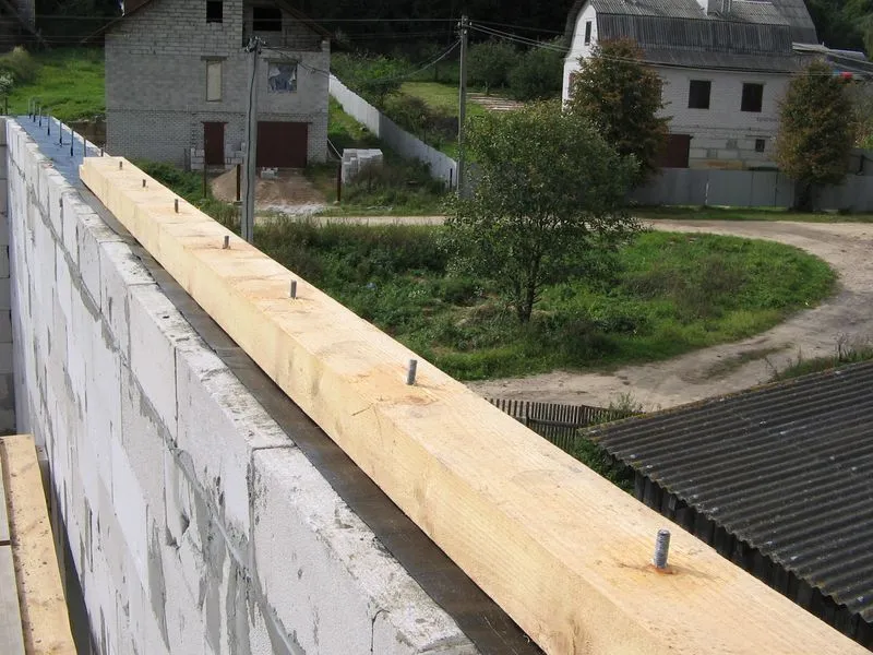 Створення мауерлатів для подальшого монтажу чотирисхилим даху