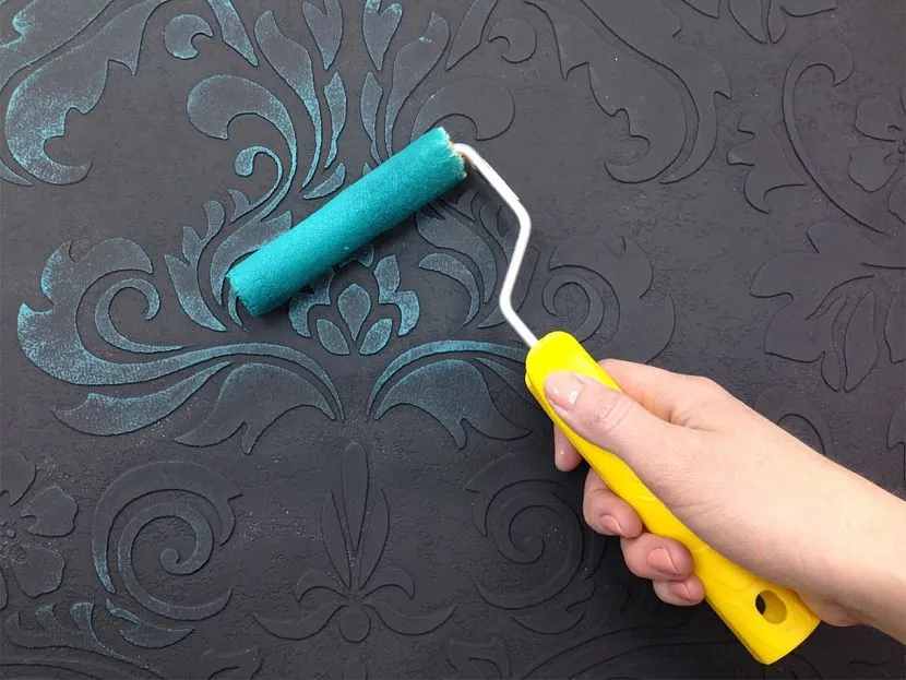 Надання стін кольорового об'єму за допомогою фарби