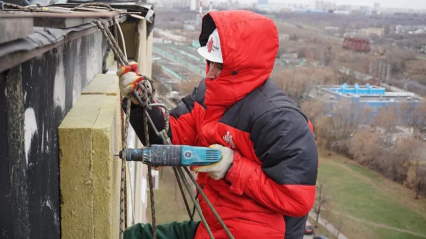 Утеплення балконних стін та підлоги зовні пластами мінеральної вати