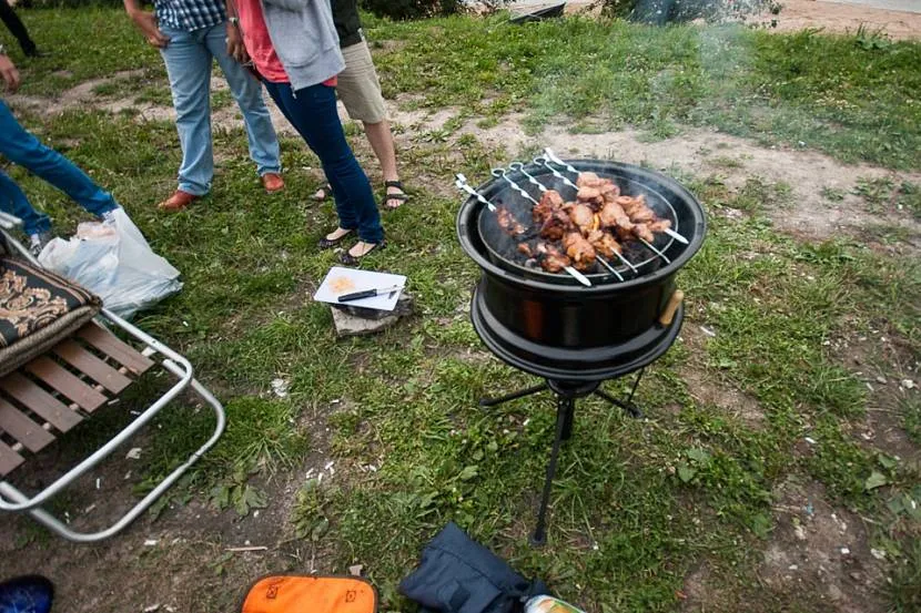 Kociołek na szaszłyk z dysków samochodowych