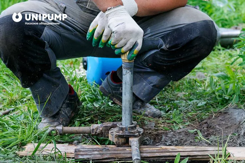 Proces montażu studni abisyńskiej nie trwa długo, a korzyści będą widoczne od razu