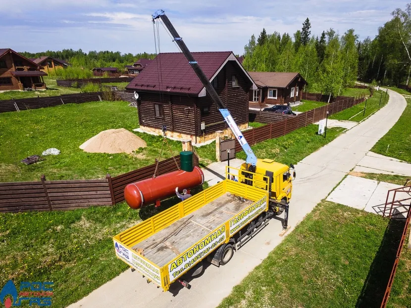 Доставка газгольдера на ділянку для встановлення