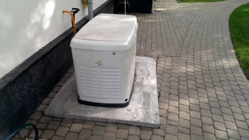 Generator gazu w pobliżu domu