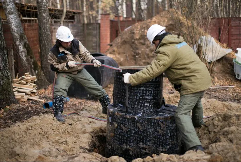 Для встановлення кесона найкраще звернутися до фахівців, самостійно зробити роботи з монтажу практично неможливо