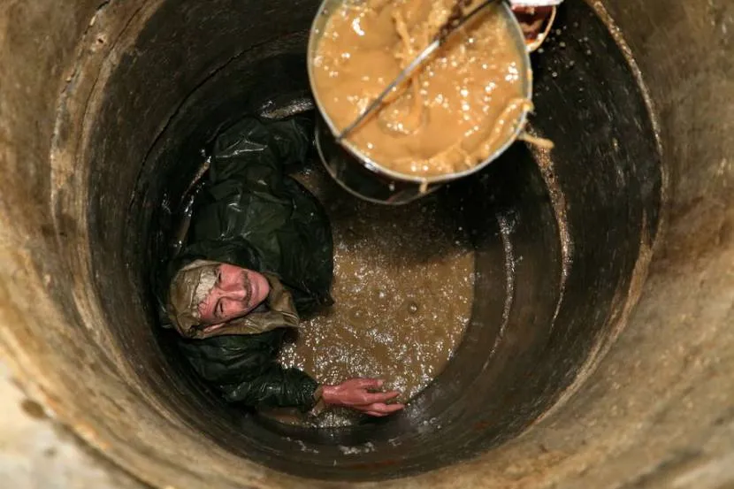 Вода може стати каламутною і в цьому випадку можна обійтися без поглиблення, а просто почистити колодязь