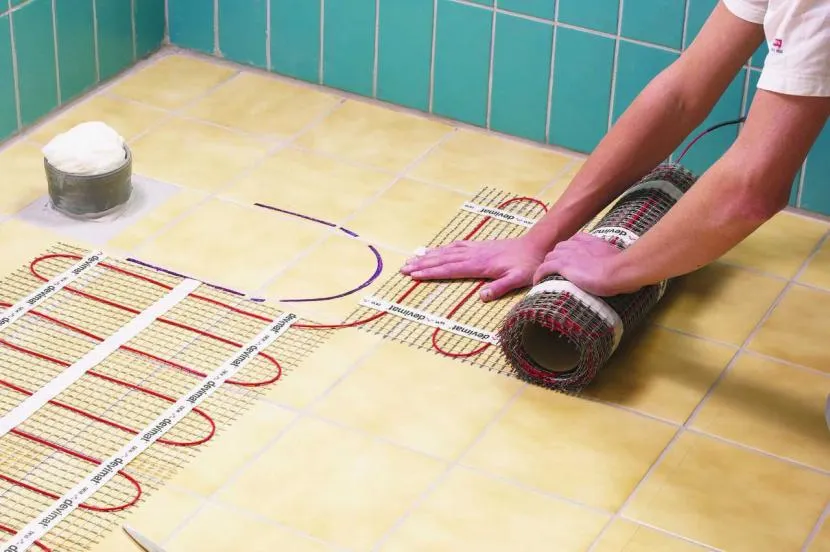 Przykład aranżacji elektrycznego ogrzewania podłogowego w łazience