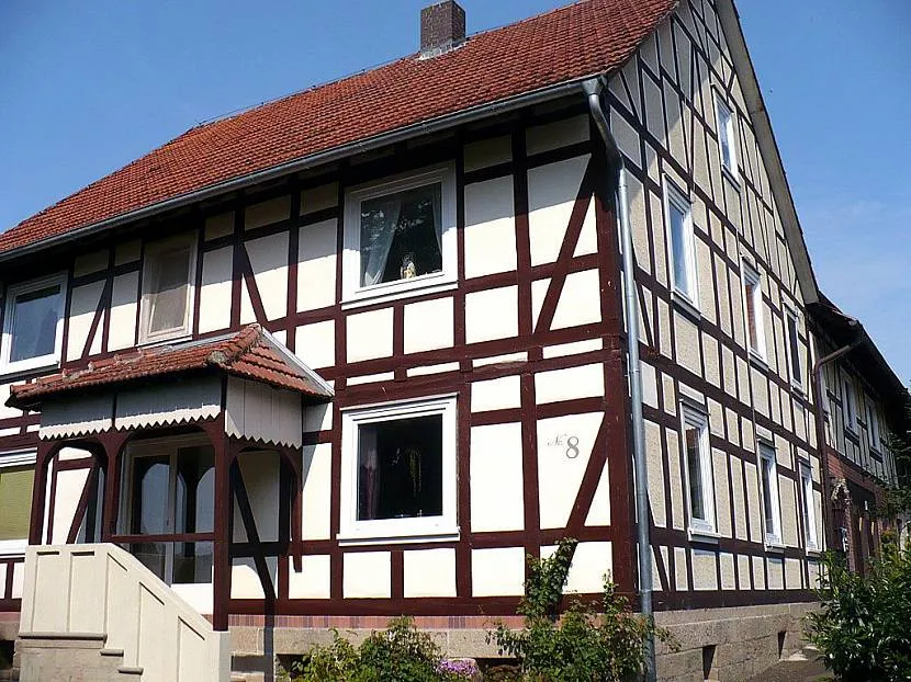 Dom w stylu klasycznego bawarskiego domu z muru pruskiego