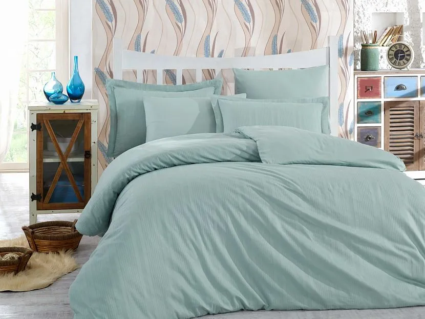 Turkusowe tkaniny we wnętrzu sypialni: luksusowe i piękne