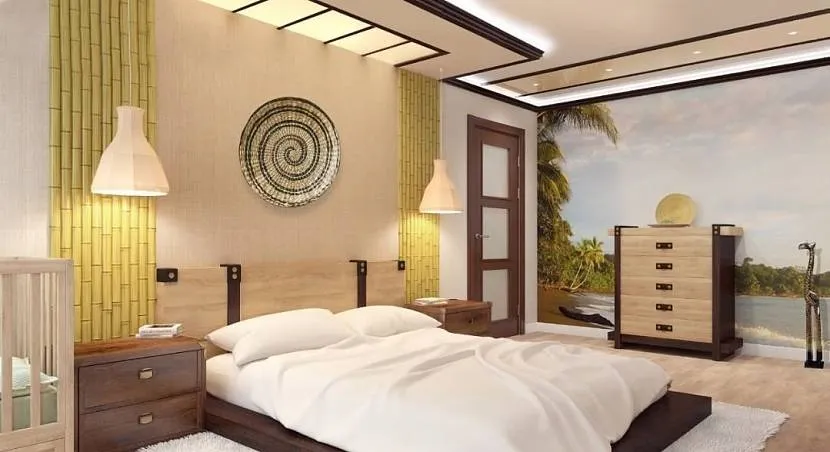 Спальня у світлих тонах з бамбуковою акцентною обробкою