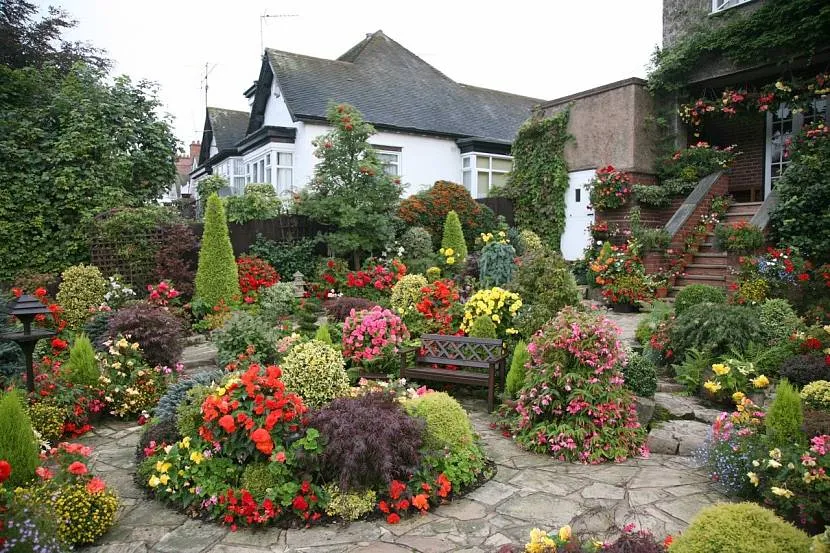 Piękny i zadbany ogród