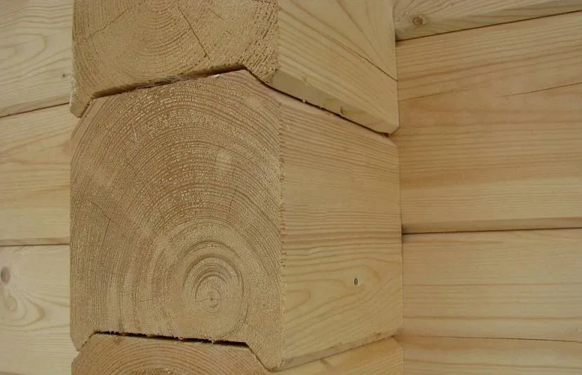 Drewno profilowane o naturalnej wilgotności