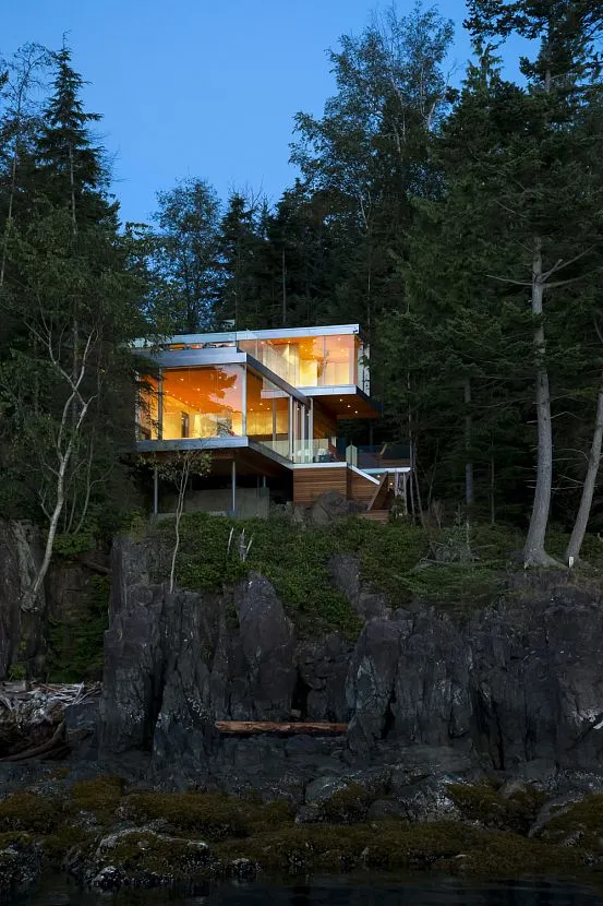 Rodzinny dom wakacyjny w lesie