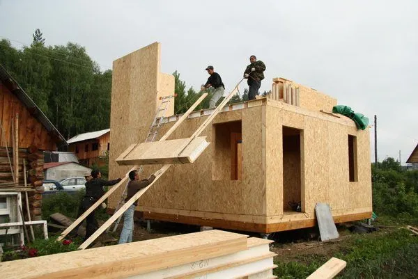Budując projekt domu z paneli sip, nie będzie potrzebny ciężki sprzęt